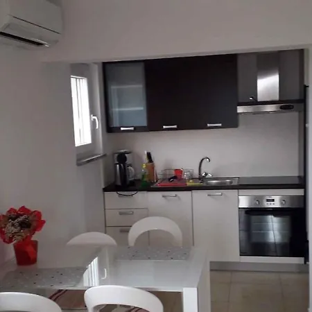 Apartamento In Porec/istrien 40001 *